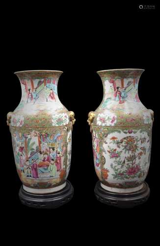 Paire de vases en porcelaine de Chine., Canton fin XIXème., ...