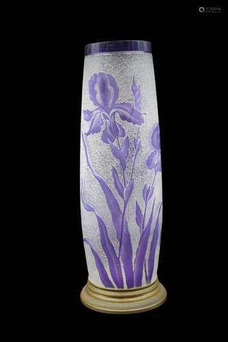 Vase art nouveau en cristal du Val Saint Lambert., Ht : 33 c...