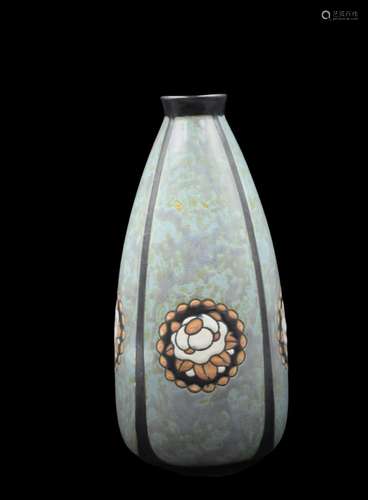 Charles CATTEAU (1880-1966)., Vase en grés Keramis., D.771, ...