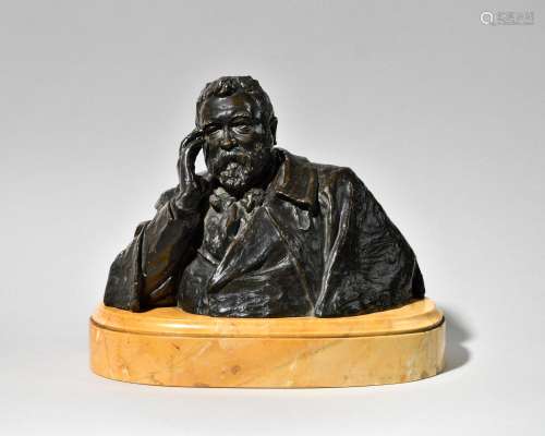 PAUL PAULIN (1852-1937) Albert Lebourg en buste Bronze à pat...
