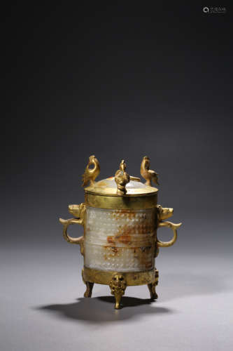 A Jade Inlaid Gilt Bronze Tripod Cup