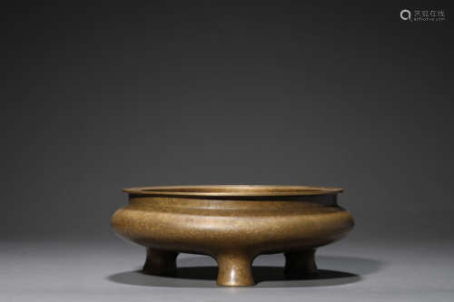 A Bronze Tripod Censer