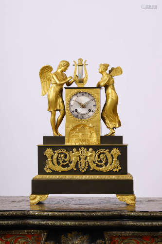 A Gold Coating Bronze Mantel Clock