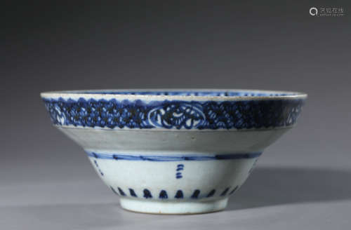 A Blue and White Flower Ogee Bowl