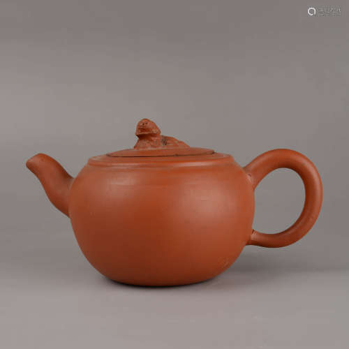 A Zisha Lion-Finial Tea Pot