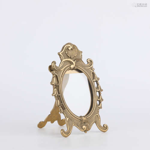 A Bronze Floral-Edge Oval Photo Frame