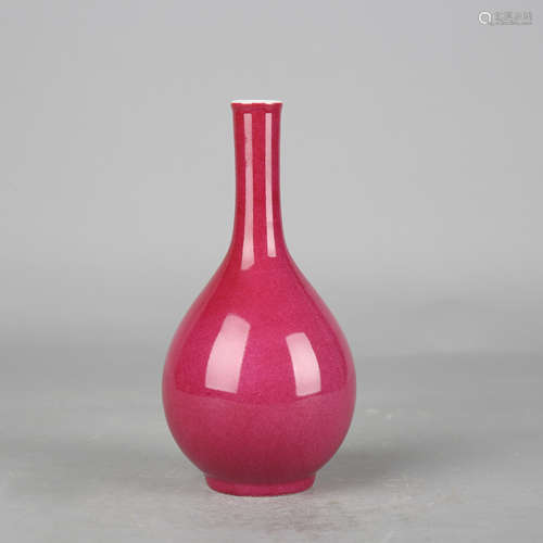 A Rouge-Red Glaze Bottle Vase