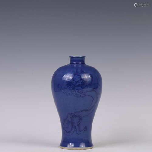 A Blue Glaze Dragon Meiping Vase