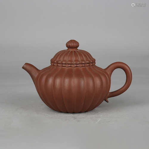 A Zisha Chrysanthemum Petal Tea Pot