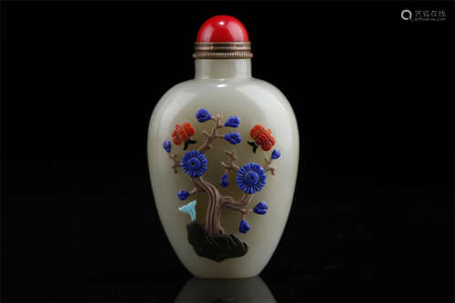 A Hetian Jade Snuff Bottle.