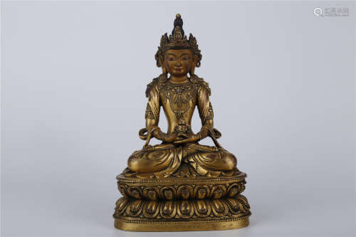 A Gilt Bronze Amitayus Buddha Statue
