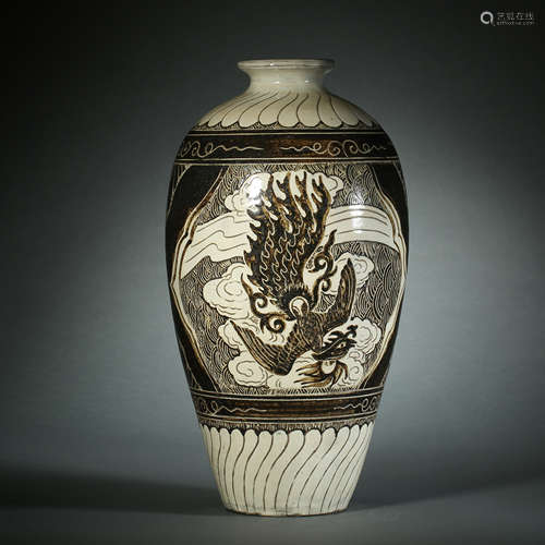 Song Dynasty, Cizhou Kiln Dragon Phoenix Pattern Prunus Vase