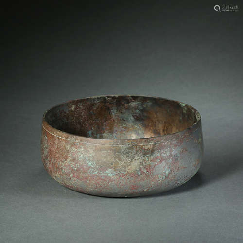 Tang Dynasty,Dark Carved Dragon Pattern Bowl