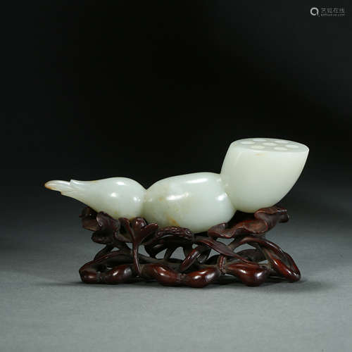 Qing Dynasty,Hetian Jade Lotus Root Ornament