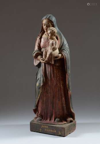 Vierge à l'Enfant en bois sculpté, polychromé et doré, dos c...