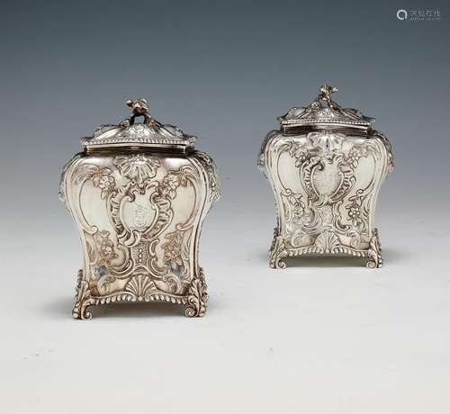 A PAIR OF EARLY GEORGE III SILVER BOMBÉ TEA CADDIES BY EMICK...