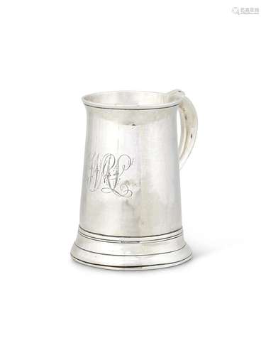 A GEORGE III SILVER TAPERING MUG BY JOHN SCOFIELD