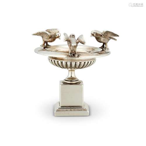 AN EARLY VICTORIAN SILVER MODEL AFTER THE CAPITOLINE DOVES O...