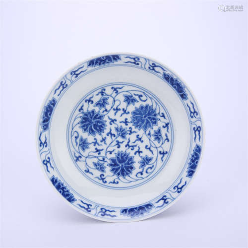 A Blue and White Scrolling Lotus Plate