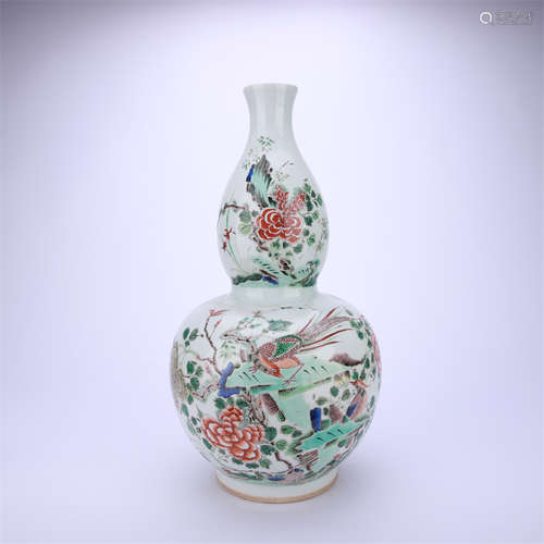 A Wucai Glaze Flower and Bird Double-Gourds-Shape Vase