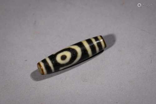 An Early Dzi Bead