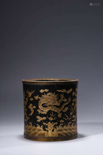 A Gilt Decorated Landscape Brush Pot