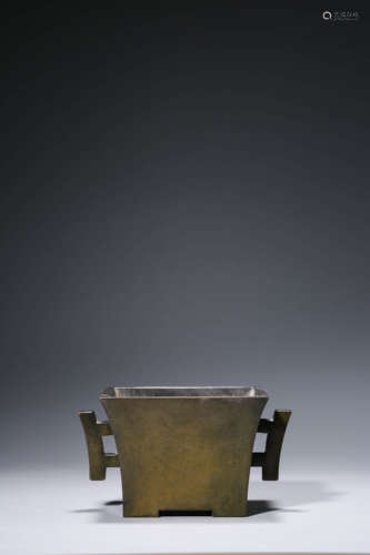 A Bronze Double-Eared Square Censer