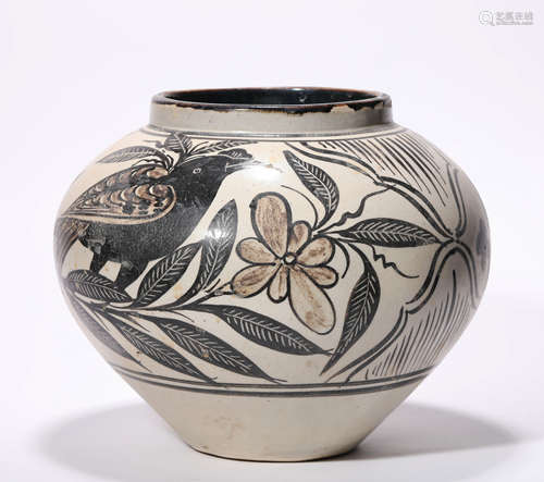 A Cizhou Kiln Flower and Bird Jar