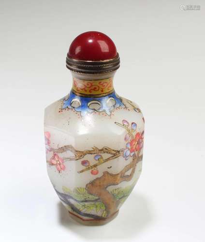 Chinese Peking Glass Snuff Bottle