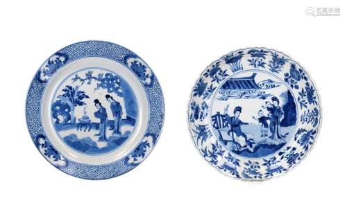 A blue and white porcelain dish, decorated with long Elizas ...