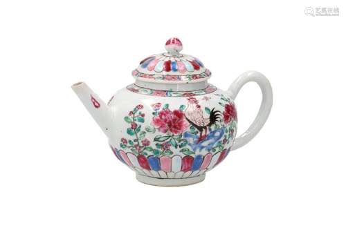 A famille rose porcelain teapot, decorated with flowers and ...