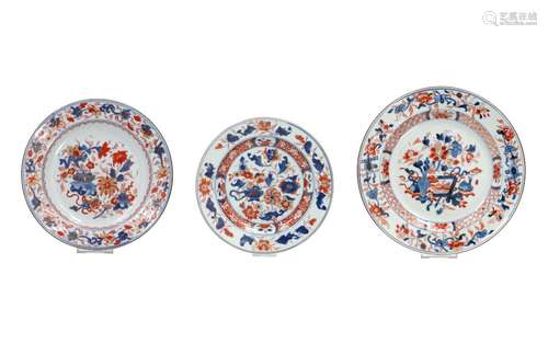 Three Imari porcelain dishes, decorated with flowers and flo...