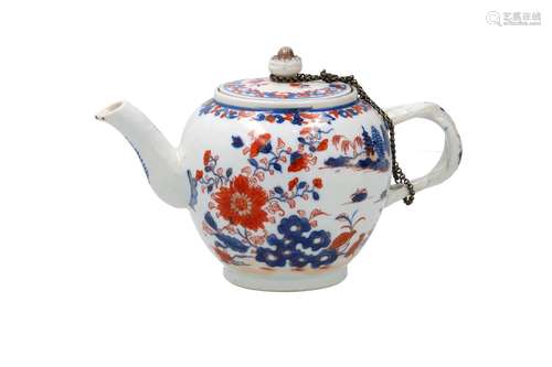 An Imari porcelain teapot with twisted handle, decorated wit...