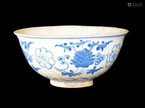 LATE TIMURID EARLY SAFAVID BLUE & WHITE BOWL