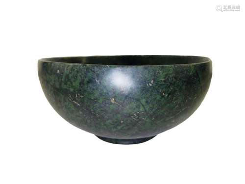 TIMURID GREEN SPINACH JADE BOWL