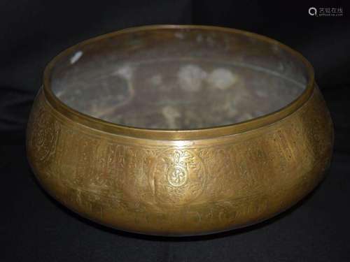 IMPRESSIVE LARGE MAMLUK SILVER INLAID BRASS BOWL EARLY 14TH ...