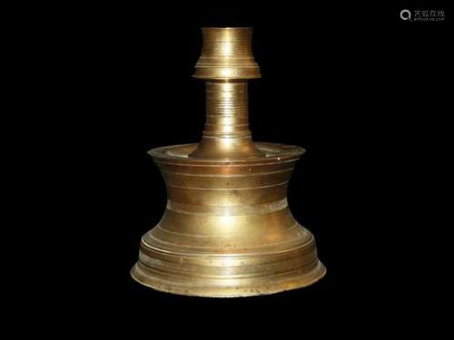 15TH/16TH CENTURY ANATOLIAN BRONZE CANDLESTICK