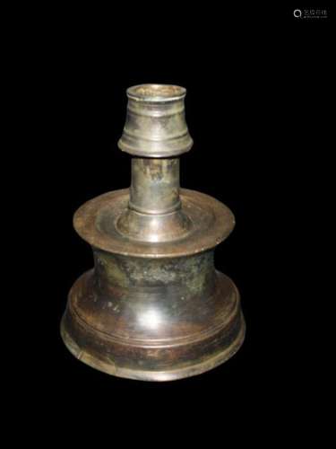 15TH/16TH CENTURY ANATOLIAN BRONZE CANDLESTICK