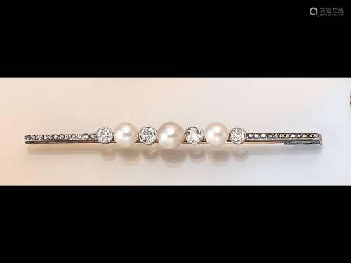 14 kt gold brooch with diamonds and pearls, YG 585/000