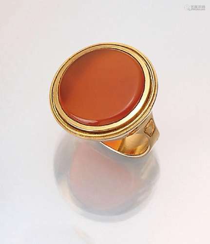 18 kt gold ring with carnelian, german 1960s
