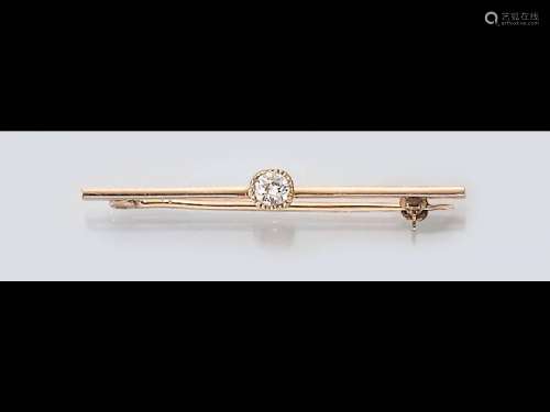 14 kt gold brooch with diamond