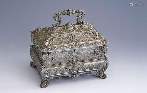 Jewelry box