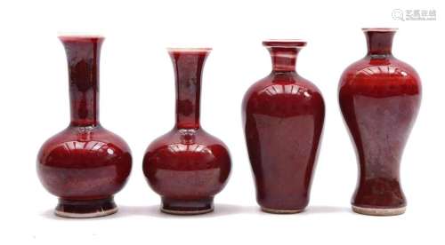 4 miniature Sang de boeuf vases