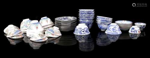 7 Japanese porcelain bowls with 9 dishes