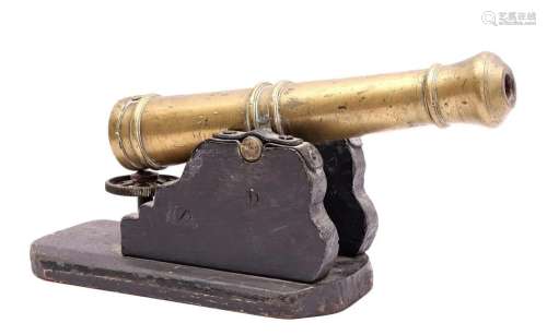 Brass (signal) cannon