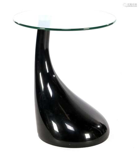 Kokoon design side table