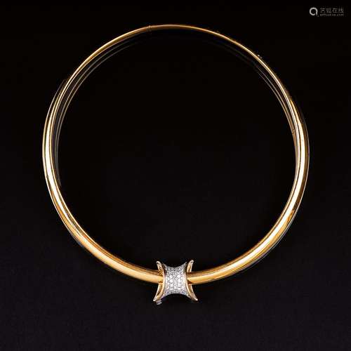 Jacobi Goldsmith and Jeweller in Stuttgart. A Gold Necklace ...