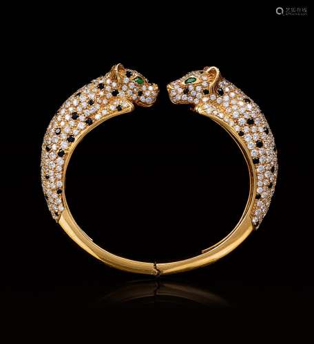 An excellent Panther Bangle Bracelet with Diamond and Emeral...