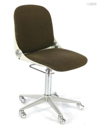 Wheeled Wilkhahn office chair