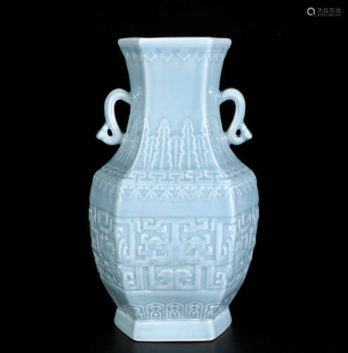 Blue Glazed Ruyi Porcelain Bottle ,China